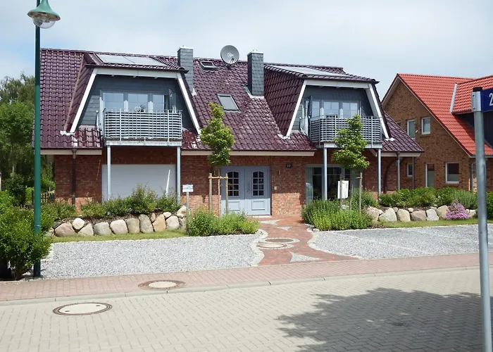 Appartement Ostseeliebe Erd Links 3 *